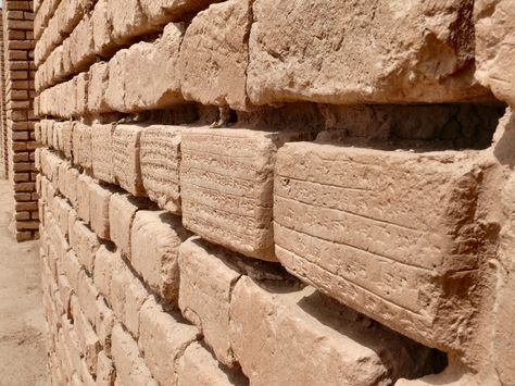 Cuneiform text on mud bricks, at the elamite ziggurat of Tchogha Zambil, province of Khuzestan, Ancient Iran, Mud Brick, Ancient Writing, Ancient Civilization, Roman Baths, Persian Culture, Archaeological Finds, Mesopotamia, Ancient Civilizations