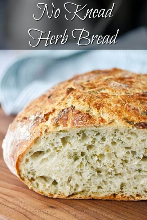 This herb bread is super easy to make, and you can use any herbs you have on hand. All you need is some flour, salt, water, and a teeny tiny bit of yeast. Herbed Sourdough Bread, Sourdough Herb Bread, Herb Bread Recipe Homemade, Herb Sourdough Bread, Herb Breads, Herb Bread Recipe, Easiest Bread Recipe, Etouffee Recipe, Herbed Potatoes