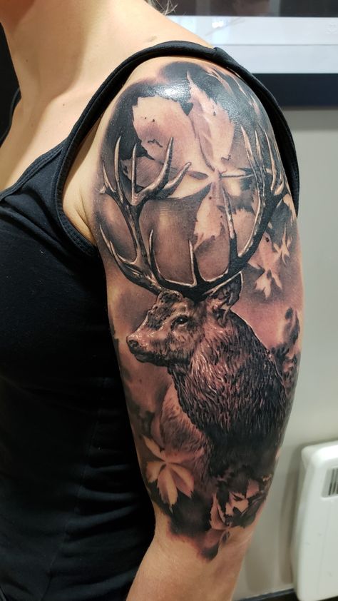 Tattoos Portraits, Tattoos For Dad Memorial, Stag Tattoo, Red Stag, Remembrance Tattoos, Deer Tattoo, Dad Tattoos, Memorial Tattoo, Memorial Tattoos