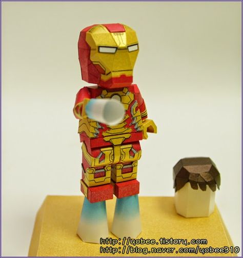 Lego Ironman Paper Craft Model Lego Hulk, Batman Ironman, Lego Iron Man, Lego Spiderman, Ironman Spiderman, Batman Dark, Lego Man, Papercraft Templates, Batman The Dark Knight