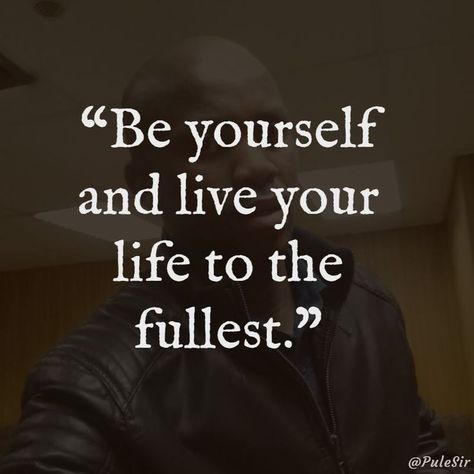 Live Your Life To The Fullest, Live Life To The Fullest Quotes, Introvert Diaries, Daily Life Quotes, Life Quotes Wallpaper, Full Quote, Extraordinary Life, Life Quotes To Live By, Live Your Best Life