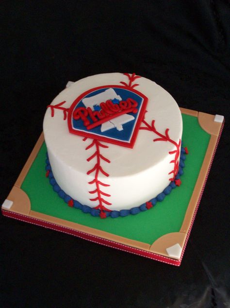 Phillies Cake - A sweet husband ordered this for his wifes birthday. She is wild for the Philadelphia Phillies. Phillies Cake Ideas, Phillies Themed Birthday Party, Phillies Birthday Cake, Phillies Birthday Party Ideas, Phillies Birthday Party, Phillies Cupcakes, Phillies Party, Phillies Cake, Baseball Theme Cakes