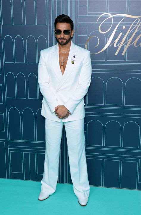 Ranveer Singh in Gaurav Gupta (Tiffany & Co. flagship store re-opening/NYC April '23) Tiffany Solitaire, Lara Worthington, Rashid Johnson, Deepika Ranveer, Heart Evangelista, Sam Worthington, Gaurav Gupta, High Fashion Men, Tiffany T