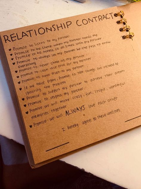 relationship contract Couples Memory Journal, A Book For Boyfriend, Shared Journal With Boyfriend, Scrapbook For Couples Ideas, One Year Anniversary Book Ideas, Diy Love Book For Him, Homemade Scrapbook For Boyfriend, Scrapbook Anniversary Boyfriends, Scrapbook For Girlfriend Ideas