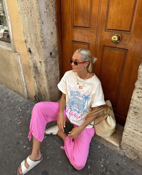 The Buon Viaggio tee on vacay in Rome with @amanda_mckinzie 💗🩵💖 Online in less than two days! ⏰ Summer Outfits Bright, Colourful Summer Outfits, Rome Fits, Vacay Poses, Playful Outfits, Hot Day Outfit, Beach Vibes Outfit, Colorful Summer Outfits, Europe 2024