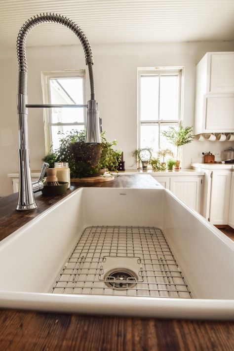 Installing a Sinkology Fireclay Farmhouse Sink in a Vintage Kitchen Island - Midcounty Journal % Vintage Kitchen Island, Farmhouse Bathroom Sink, Farmhouse Sink Faucet, Sink In Island, Fireclay Farmhouse Sink, Farmhouse Aprons, Fireclay Sink, Single Bowl Kitchen Sink, Fire Clay