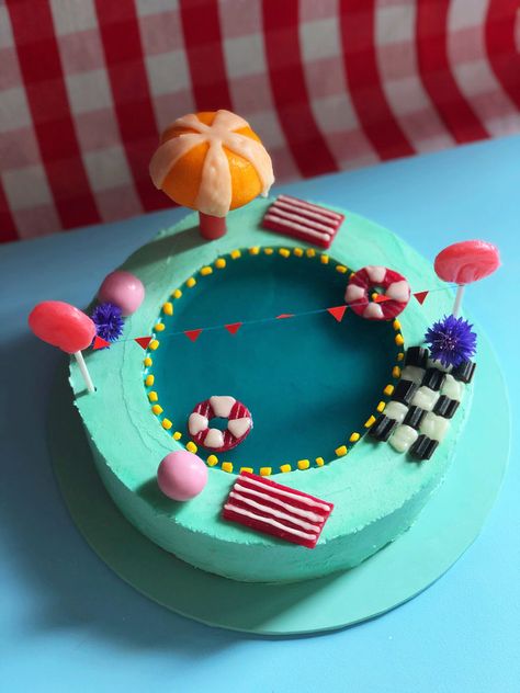 Underwater Birthday Cake, Zoo Theme Birthday Cake, Pool Birthday Cakes, Swimming Pool Cake, Pond Cake, Pool Party Cakes, Pool Cake, Jello Cake, Cake Decorating Piping