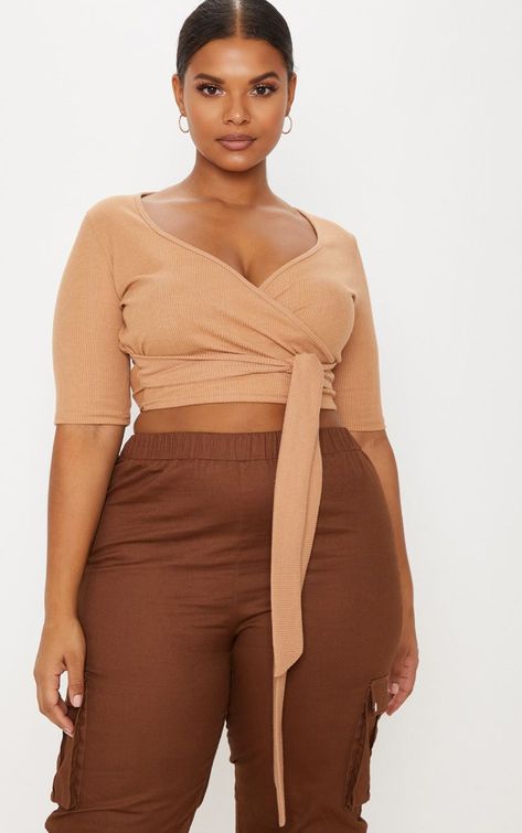 Plus Camel Ribbed Tie Waist Crop Top Plus Size Crop Top Outfit, Flattering Plus Size Dresses, Plus Size Crop Top, Crop Top Outfit, Plus Size Tips, Women Inspiration, Fashion Petite, Top Outfit, Plus Size Models