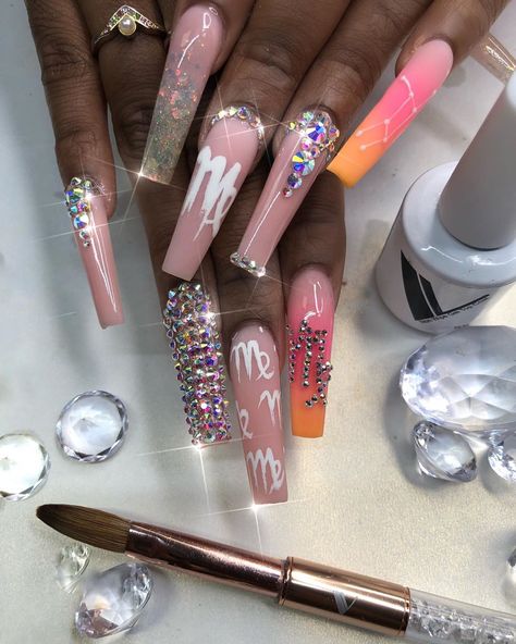 @queenofnails on Instagram: “....Lol Do I have some VIRGO’s in the building? Or Everybody on here Gemini’s like me 😜? Birthday Nails for the Bae @Xclusive.tayy__…” Birthday Nail Designs, Christmas Manicure, Light Pink Nails, White Acrylic Nails, Star Nails, Acrylic Nails Coffin, Birthday Nails, Fire Nails, Dream Nails