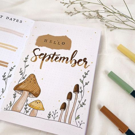 Easy Bujo Cover Page, Bujo Monthly Cover September, September Bullet Journal Calendar, September Bullet Journal Ideas, September Bullet Journal Cover, Bullet Journal Month Cover, Mushroom Theme, September Bullet Journal, Bullet Journal September