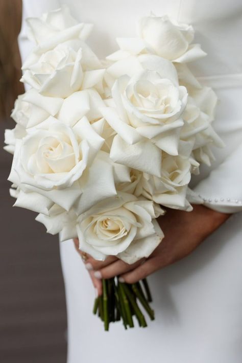 Bride bouquet of white roses Bride And Bridesmaid Bouquets, Bouquet White Roses, White Rose Bridal Bouquet, Wedding Bouquet White, White Rose Wedding Bouquet, Bridesmaid Bouquet White, Arte Aesthetic, White Rose Bouquet, Creek Wedding