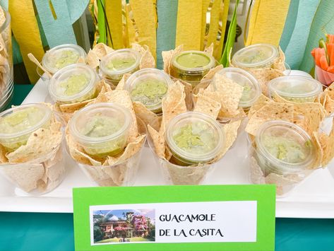 Encanto Birthday Food Ideas, Encanto Food Ideas, Encanto Activities, Encanto Party Food, Disney Themed Snacks, Encanto Food, Encanto Birthday Ideas, Encanto Birthday Theme, Encanto Theme Party