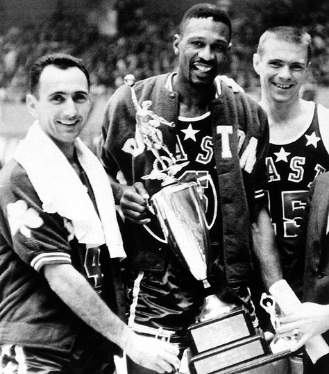 Bob Cousy, Bill Russell, Tommy Heinsohn 1963 Boston Celtics Players, Bob Cousy, Jordan Woods, Celtic Pride, England Sports, Bill Russell, Sport Icon, Basketball Legends, Boston Sports