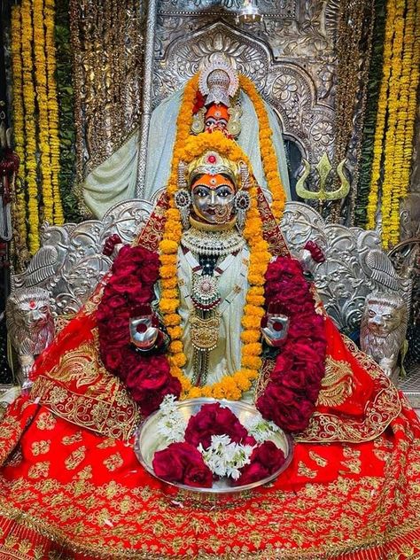 Harsiddhi Maa, Maa Photo, Mahakal Pic Ujjain, Airport Travel Outfits, Free Lightroom Presets Portraits, Wallpaper Photo Gallery, Instagram Profile Picture Ideas, Lightroom Presets Portrait, Maa Durga