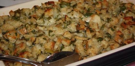 Oyster Dressing Recipes, Oyster Stuffing, Colonial Recipe, Oyster Recipes, Stuffing Recipes, Recipe Ingredients, Holiday Cooking, Vintage Recipes, Thanksgiving Dinner