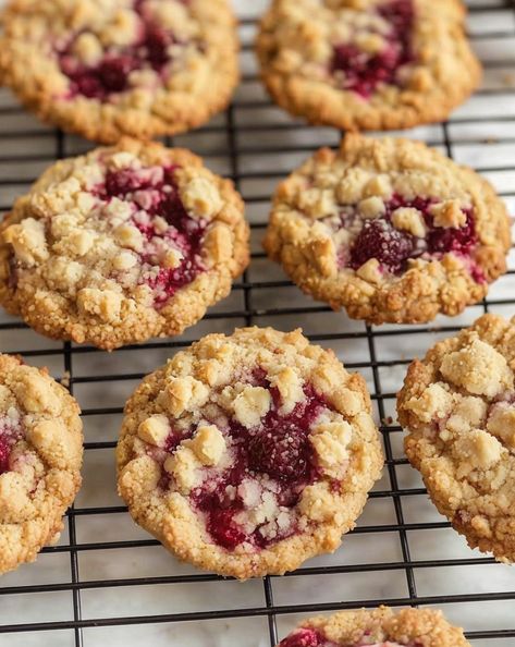 Indulge in these irresistible Raspberry Crumble Cookies—packed with tart raspberry flavor and a buttery crumble topping. Perfect for a sweet treat anytime! 🍪✨ #Baking #Dessert #Raspberry #Cookies #SweetTreat Raspberry Butter Cake Crumbl Cookie, Baking With Fresh Raspberries, Raspberry Baked Goods, Raspberry Galette Cookies, Crumble Cookies Recipe, Fresh Raspberry Desserts, Raspberry Crumble Cookies, Fresh Raspberry Recipes, Cookies With Raspberry Jam