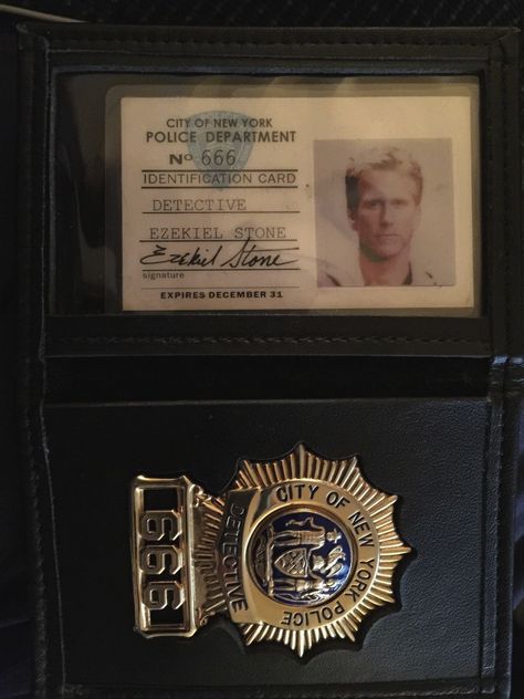 NYPD Fbi Identity Card, Nypd Aesthetic, Fbi Badge, Nypd Uniform Police Officer, Police Badge Aesthetic, Nypd Badge, New York Police, Fbi Agent, Police Badge