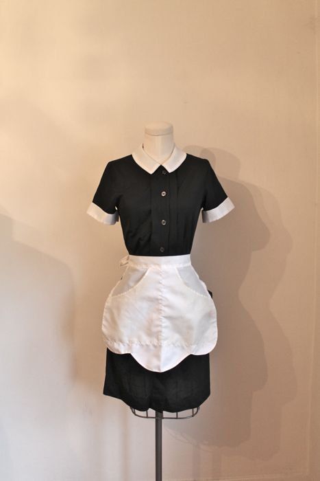 Waitress Uniform Vintage, Waitress Uniform, Japanese Street Wear, Maid Uniform, Japan Outfit, Special Clothes, Maid Outfit, Japanese Street, Costume Outfits