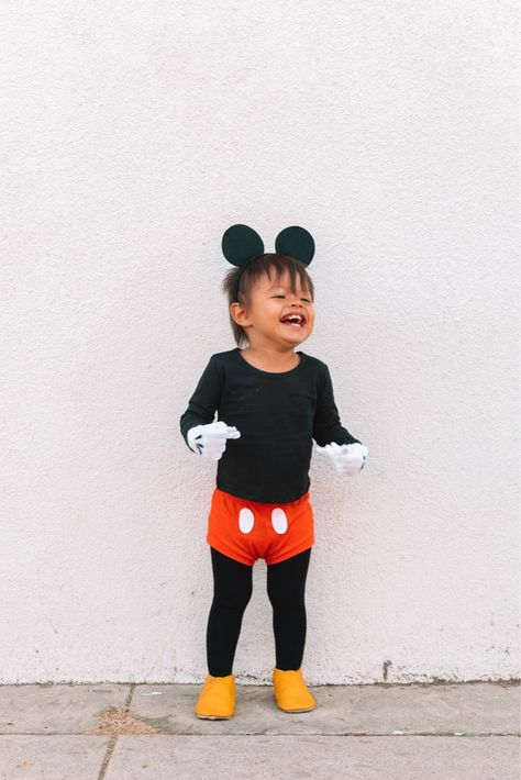 Mouse Family Costume, Diy Mickey Mouse Costume, Baby Mickey Mouse Costume, Minnie Mouse Costume Toddler, Minnie Mouse Costume Diy, Mickey Mouse Halloween Costume, Mickey Costume, Minnie Costume, Miki Mouse