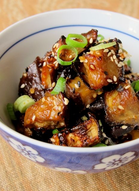 Nasu Dengaku なす田楽 (Oven-Roasted Eggplant with Miso) | the muddled pantry Nasu Dengaku Recipe, Nasu Dengaku, Ways To Cook Eggplant, Oven Roasted Eggplant, Miso Eggplant, Cooking Eggplant, Cape Malay, Eggplant Recipes Easy, Mapo Tofu