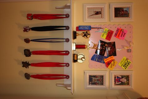 Ribbon and Trophy Award Display--Might work for Jay's 4H ribbons (and trophy if she gets one!) Award Shelf, Award Ribbon Display, Swim Ribbons, Trophy Shelf, Gymnastics Room, Dance Awards, Trophy Display, Ribbon Display, Ideas Habitaciones