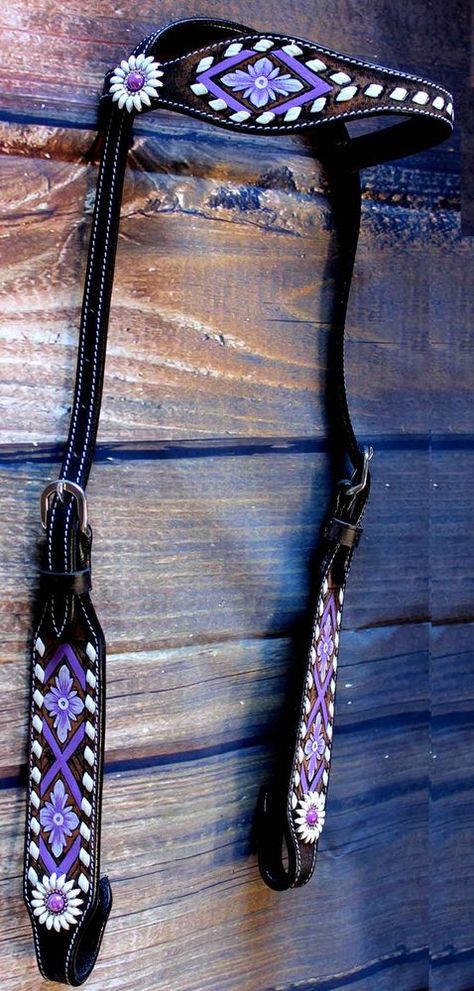 Lavender Horse Tack, Beaded Belts, Western Bridles, Barrel Racing Tack, Western Tack, Western Horse Tack, Horse Bridle, Horse Equipment, Tack Sets