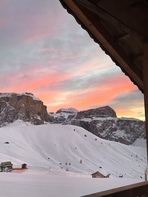 Dolomites Italy Skiing, Italy Skiing Aesthetic, Skiing Italy, Skiing Dolomites, Livigno Italy, Dolomites Winter, Italian Dolomites Winter, Dolomites Italy Winter, Italy Skiing