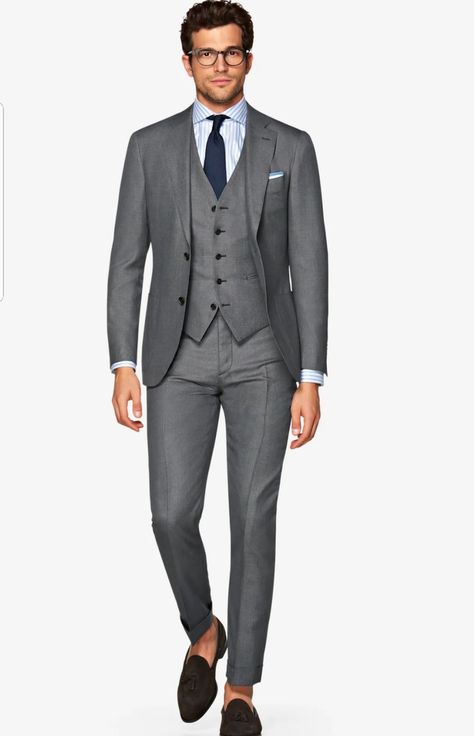 Italian Men Style, Light Grey Suit, Paul Kelly, Three Piece Suits, Class Outfits, Light Grey Suits, Man Suits, Suits Office, Italian Suit