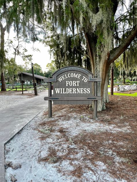 Fort Wilderness Resort & Campground - Imagine Camper Disney Fort Wilderness, Wilderness Aesthetic, Lake Buena Vista Florida, Fort Wilderness Disney, Disney Camping, Wilderness Resort, Fort Wilderness, Movies Under The Stars, Camping Resort