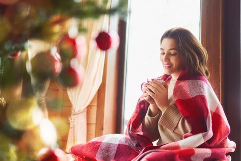 Christmas Alone Ideas, How To Celebrate New Year Alone, Alone For The Holidays, Alone At Christmas, How To Spend Your Alone Time, How To Stay Alone Happily, Spending Christmas Alone, Solo Living, Christmas Alone