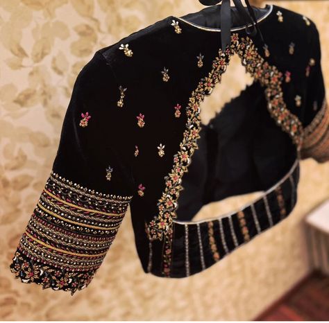 Floral Blouse Designs, Black Blouse Designs, Latest Bridal Blouse Designs, Latest Blouse Designs Pattern, New Saree Blouse Designs, Latest Model Blouse Designs, Fashionable Saree Blouse Designs, Blouse Design Images, Wedding Blouse Designs