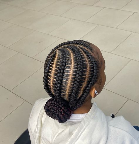 Cornrows Into A Bun, Cornrows Natural, Kid Braids, Black Hair Bun, Feedin Braids, Women Cornrows, Cornrows Natural Hair, Cute Box Braids, Braided Hairstyles For Black Women Cornrows