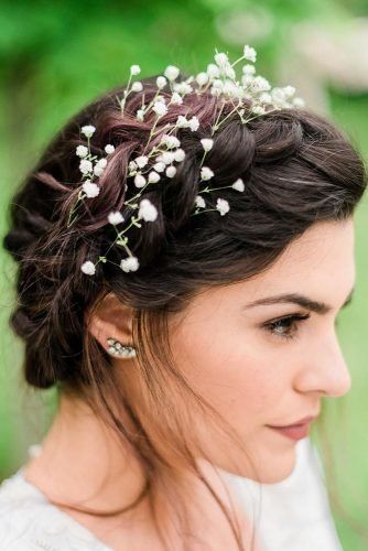 Babys Breath Wedding Ideas For Rustic Weddings ★ babys breath wedding ideas hairstyle with braided and flower crown ameliacandco Simple Flower Crown, Baby's Breath Wedding, Wedding Hairstyles And Makeup, Bridal Braids, Babies Breath, Elegant Wedding Hair, Hair Extensions Best, Rustic Weddings, Flower Crown Wedding