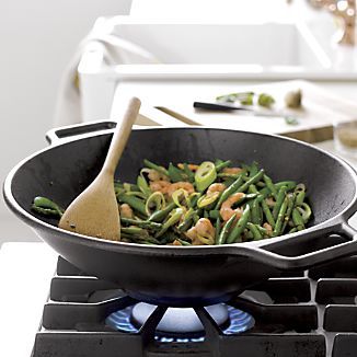 Best Wok, Wok Recipes, Cast Iron Wok, Stir Fry Recipes Chicken, Shrimp And Vegetables, Lodge Cast Iron, Asian Kitchen, Cast Iron Recipes, Cooking Tool