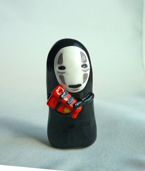 No-Face with Bath Tokens Spirited Away Magnet. $18.00, via Etsy. Polymer Clay Sculptures, Clay Diy Projects, Hard Part, No Face, Cute Clay, Clay Art Projects, Ceramics Pottery Art, Fimo Clay, Google Co