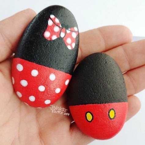 Mouse Paint, Diy Rock Art, Story Stones, Mouse Crafts, Painted Rocks Kids, Painted Rocks Craft, Painted Rocks Diy, Rock Painting Ideas Easy, Rock Painting Patterns