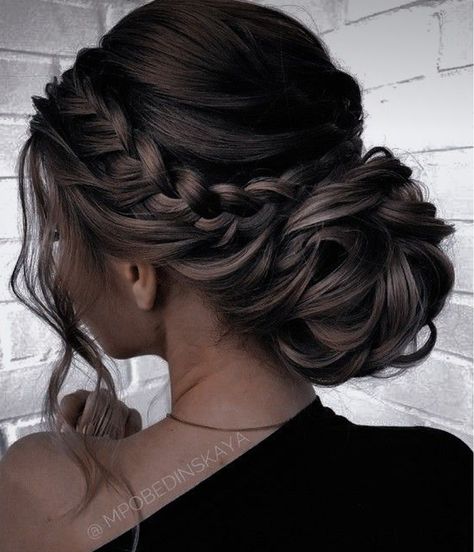 Bun Hairstyles For Bridesmaids, Debs Hairstyles, Hairstyles For Bridesmaids, Picture Day Hair, Curly Hair Updo, Quince Hairstyles, Brunette To Blonde, Hairstyles Over 50, Half Up Half Down Hair