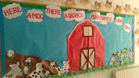 Farm Theme Bulletin Board, Preschool Bulletin Board Ideas, Farm Bulletin Board, Preschool Bulletin Board, Preschool Farm, Farm Theme Preschool, Summer Bulletin Boards, Classroom Boards, Toddler Teacher