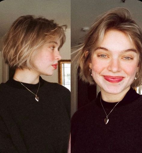 Soft Jawline Short Hair, Strawberry Blonde Choppy Bob, Tavi Gevinson Hair, Short Hair For Long Neck, Short Bob Thinning Hair, Short Bob Hairstyles No Bangs, Cute Chin Length Haircut, French Bob Haircut 2023, Feminine Short Haircuts Round Faces