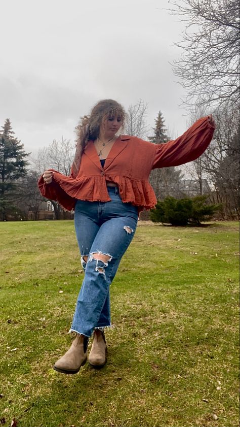 Plus Size Blundstone Outfit, Tummy Flattering Outfits, Plus Size Jeans Outfit, Blundstone Outfit, Blundstone Style, Outfits For Short Women, Outfits Gorditas, Modesty Outfits, Chubby Fashion