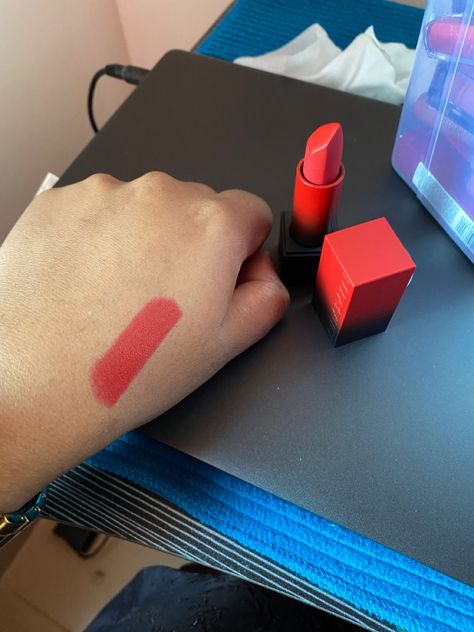 Such a gorgeous red with blue n orange undertone#hudabeautypowerbullet#elcincodemayo Blue Eye Shadow Red Lipstick, Red Lipstick Blue Undertone, Blue Based Red Lipstick, Victory Red Lipstick, Red Orange Lipstick, Orange, Red, Blue