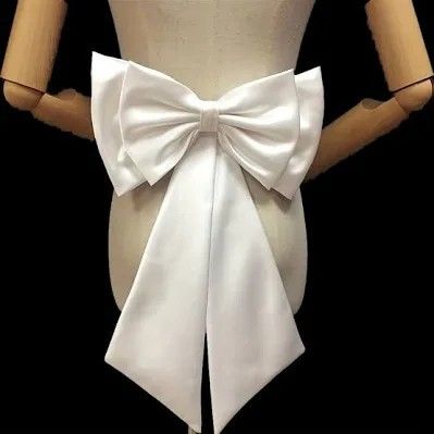 Satin Princess Dress With Bow For Pageants, Luxury Princess Dress With Bow For Dress-up, Luxury Satin Bow For Party, Pita Satin, White Princess Dress With Satin Bow For Dress-up, Black Zip Up Hoodies, Detachable Peplum, Christmas Party Costume, Cute Dresses For Party