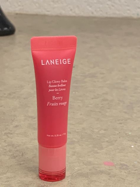 Laneige Lip Balm Aesthetic, Lipcare Aesthetic, Korean Lip Balm, Glowing Lips, Laneige Lip Glowy Balm, Valentines Aesthetic, Lip Glowy Balm, Glow Balm, Korean Lips