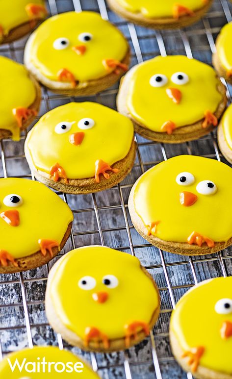 Entertain the kids this Easter and get busy in the kitchen. Our cute chick biscuits are super simple and taste delicious! Find the recipe on Waitrose.com Seasonal Cakes, Nice Biscuits, Easter Cooking, Easter Biscuits, Easter Food Appetizers, Easter Dinner Recipes, Kid Desserts, Easter Baking, Easter Chick