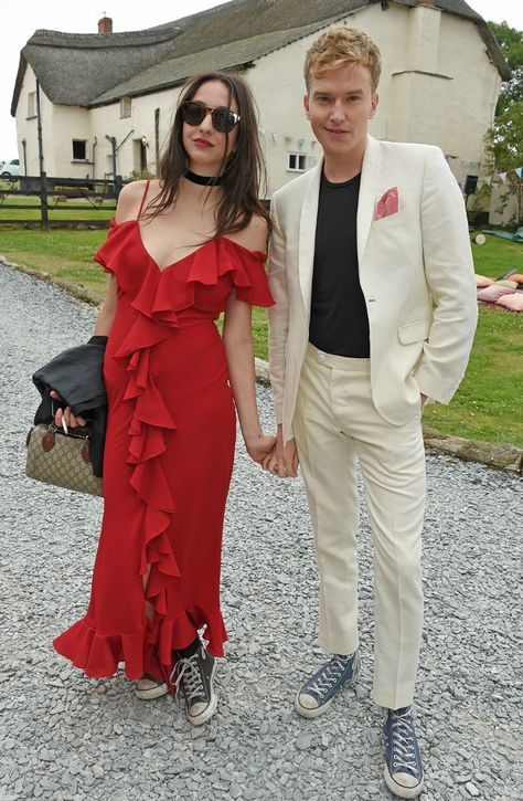 Can you wear red to a wedding: Tish Weinstock wearing a red flamenco dress and sneakers to the 2017 nuptials of Greta Bellamacina and Robert Montgomery Red Dress Wedding Guest, Greta Bellamacina, Tish Weinstock, Red Wedding Guest Dress, Red Wedding Guest Dresses, Red Formal Gown, Dress And Sneakers, Formal Wedding Attire, Robert Montgomery