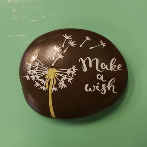 "Make A Wish" Stone. Great Gift/Keepsake To Give. Prayer Rocks, Rock Sayings, Stone Paintings, Sister Ornament, Inspirational Rocks, Diy Rock Art, Rock Painting Patterns, Rock Ideas, Kindness Rocks