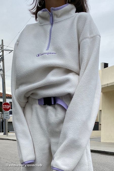 Fleece Outfit, Pullovers Outfit, Tokyo Street Fashion, Le Happy, Women's Hoodies, Half Zip Sweatshirt, Sweatshirt Outfit, Hoodie Outfit, Women Hoodies Sweatshirts