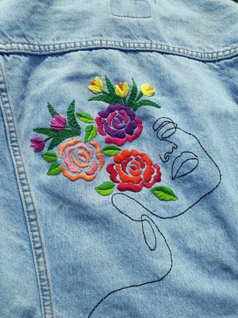 Fabric Painting Techniques, Denim Embroidery, Embellished Denim Jacket, Digital Embroidery Patterns, Denim Ideas, Embroidery Stitches Tutorial, Machine Embroidery Projects, Seed Stitch, Embellished Denim