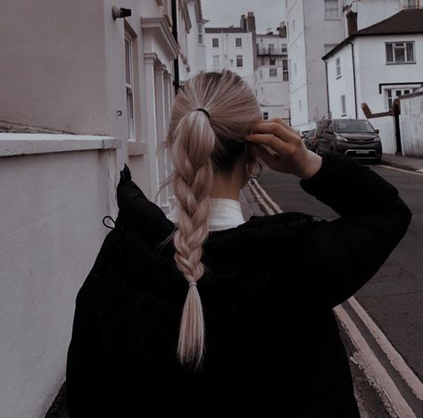 Single Braid, Good Hair Day, Grunge Hair, Dream Hair, 가을 패션, Aesthetic Hair, Hair Dos, Looks Vintage, Hair Day