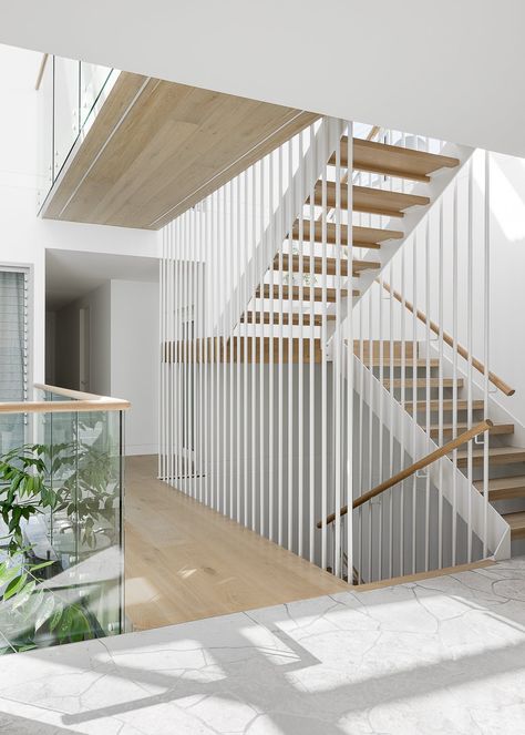 Internal Balustrade, Glass Balustrade Stairs, Balustrade Stairs, Stairs For Small Spaces, Contemporary Staircase Design, Houses In Australia, Modern Staircase Design, Tiled Staircase, Stairs Lighting